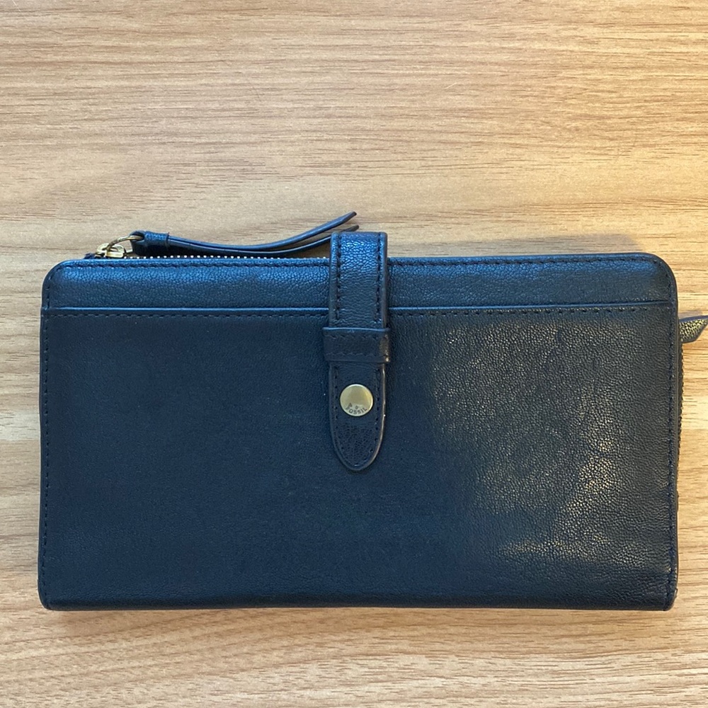 Fossil Wallet